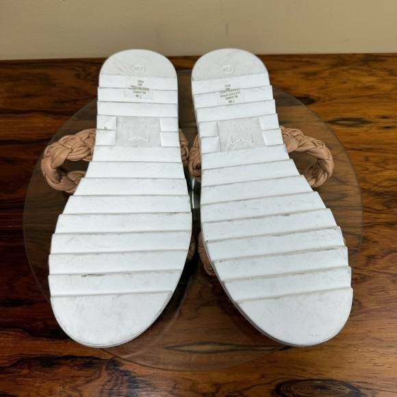 Marc Fisher Jaimee Sandal - Picture 13 of 14